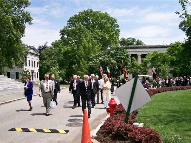 Founders Day - 17 May 2008 - Parade rounds the circle in front of Founders Hall - Toff